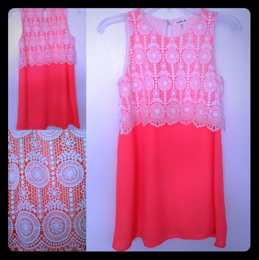 Girl's formal dress